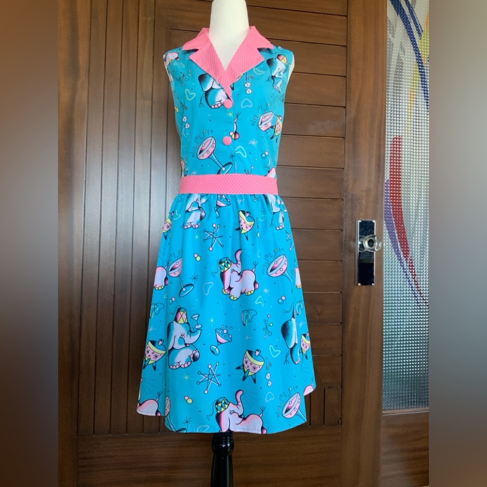 SOURPUSS Dress Pink Elephants on Parade, Size XL